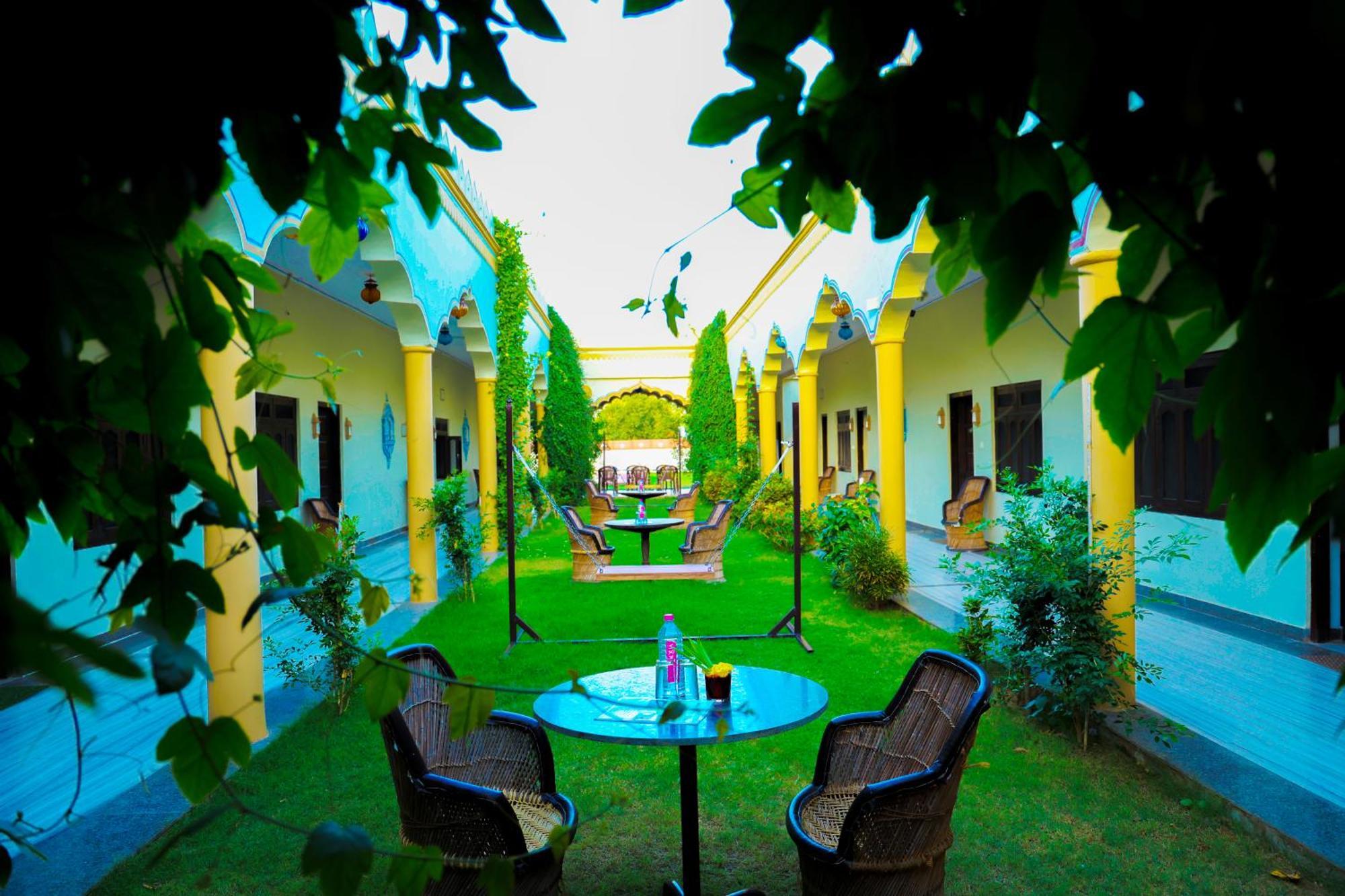 Hotel Mewad Haveli Pushkar Exterior photo