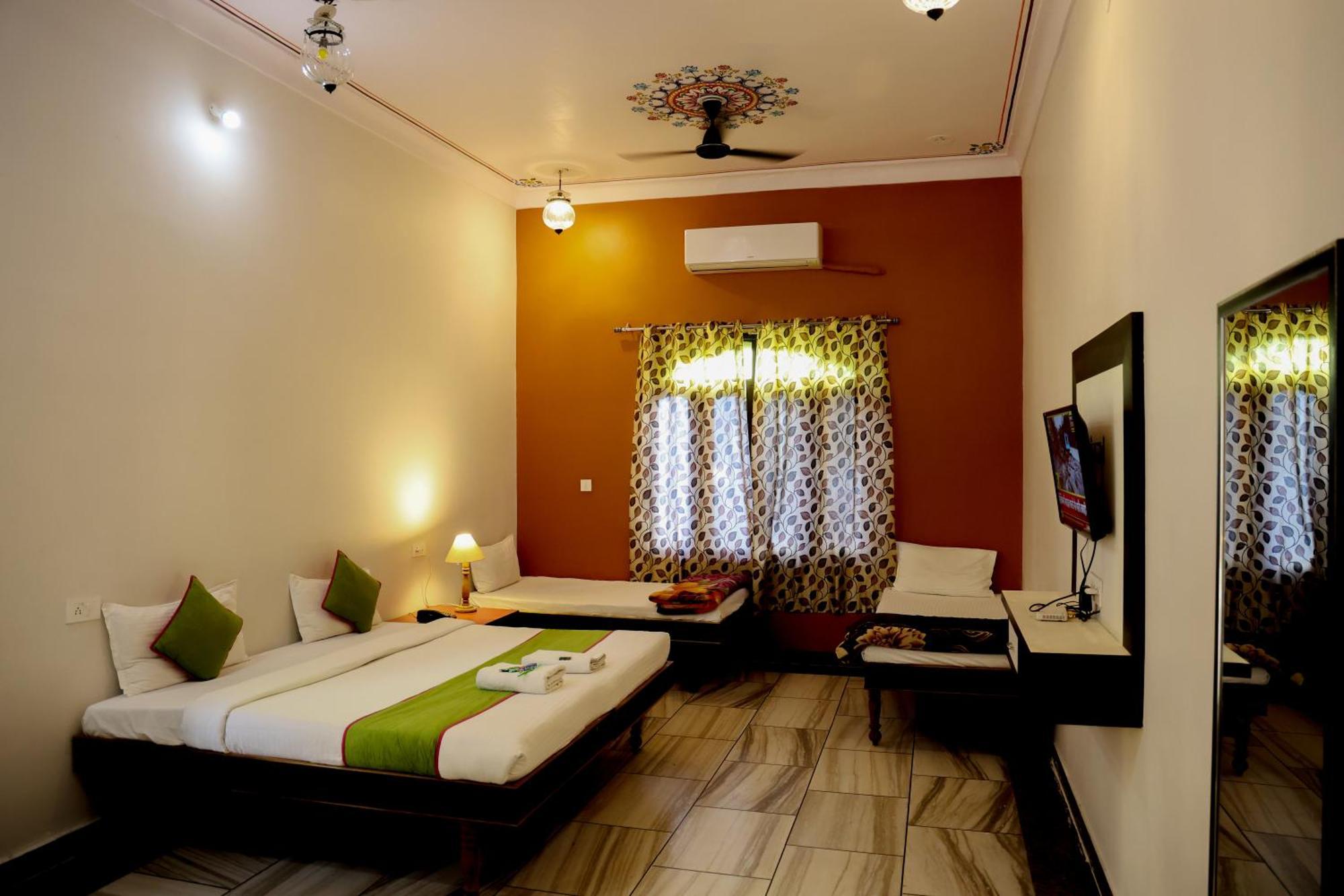 Hotel Mewad Haveli Pushkar Exterior photo
