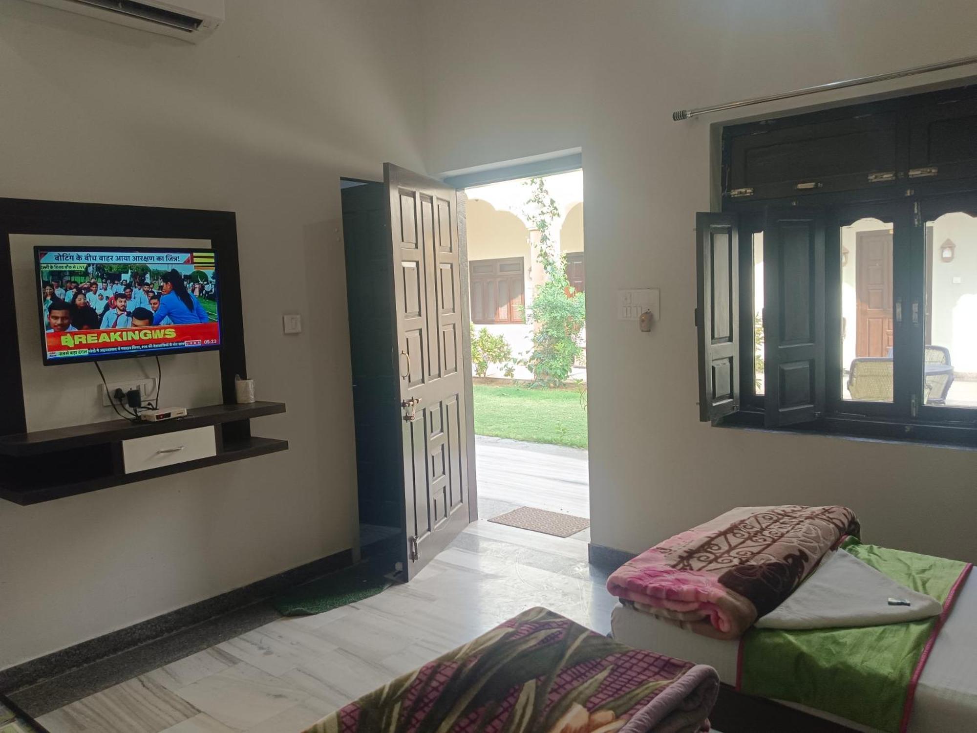 Hotel Mewad Haveli Pushkar Exterior photo