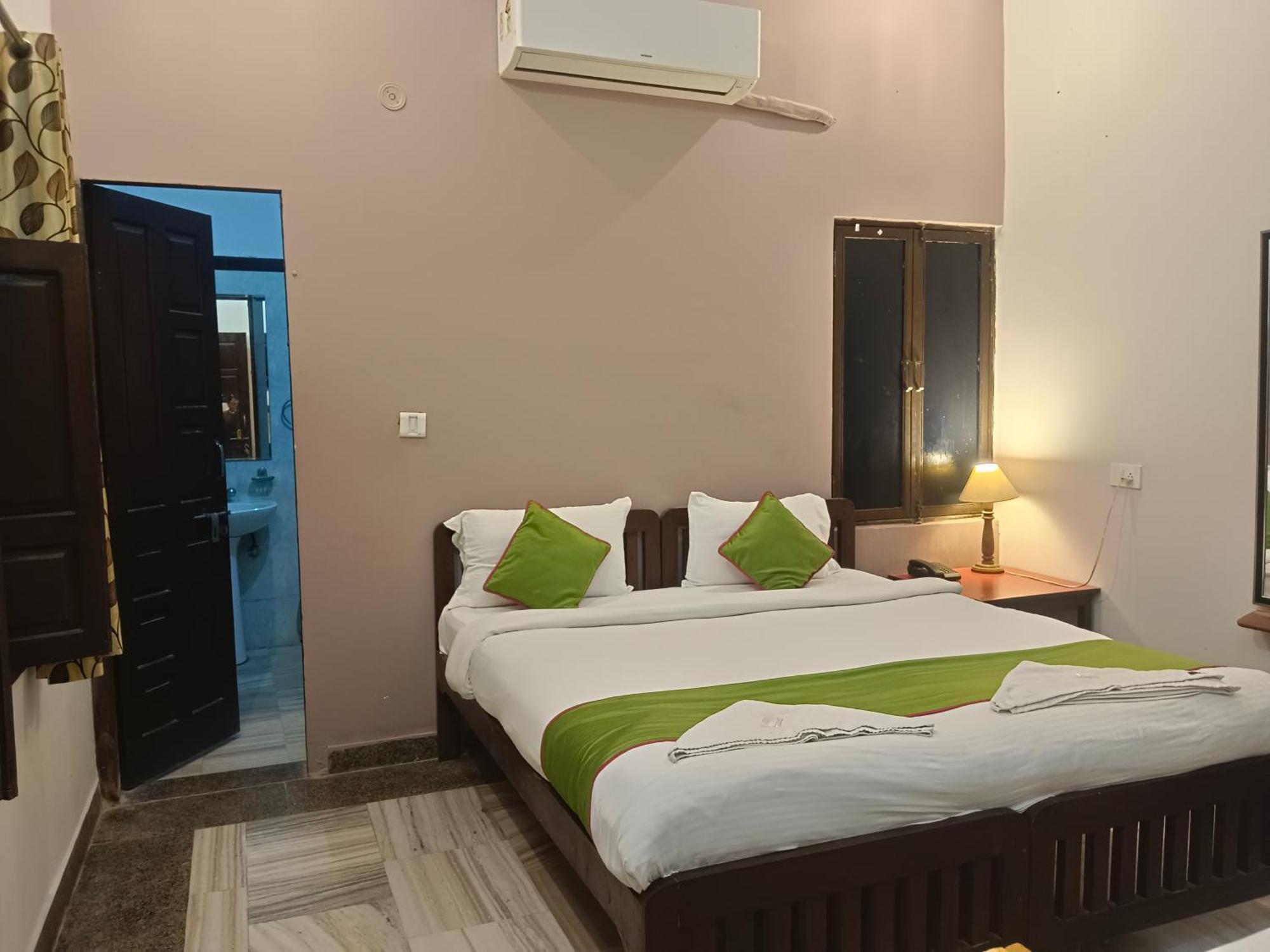 Hotel Mewad Haveli Pushkar Exterior photo