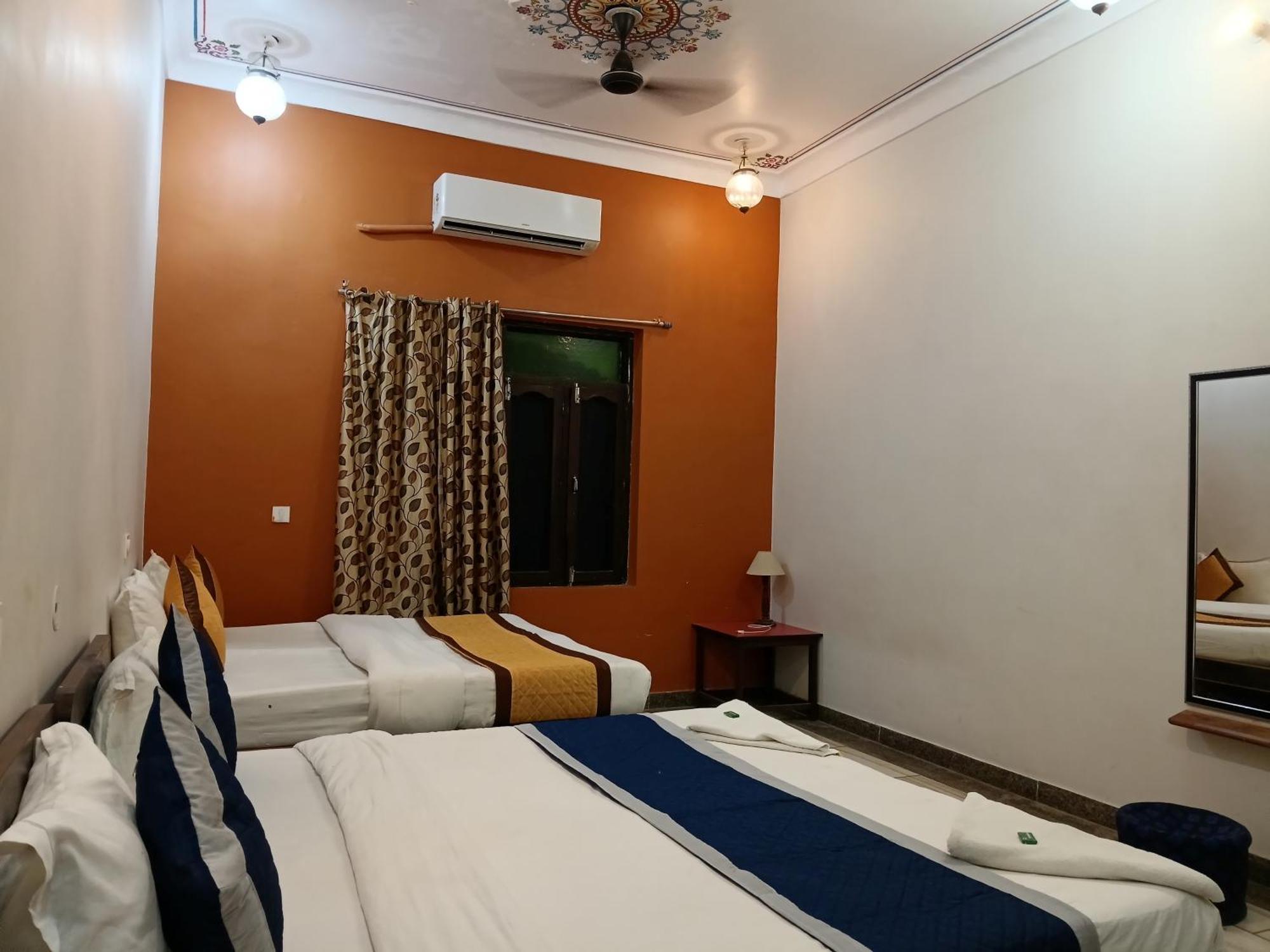 Hotel Mewad Haveli Pushkar Exterior photo